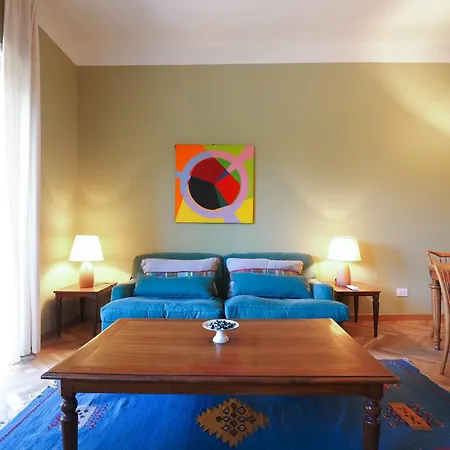 Charming Two Bedroom - Navigli Апартаменты Милан