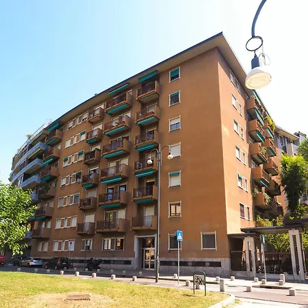 Апартаменты Charming Two Bedroom - Navigli Милан